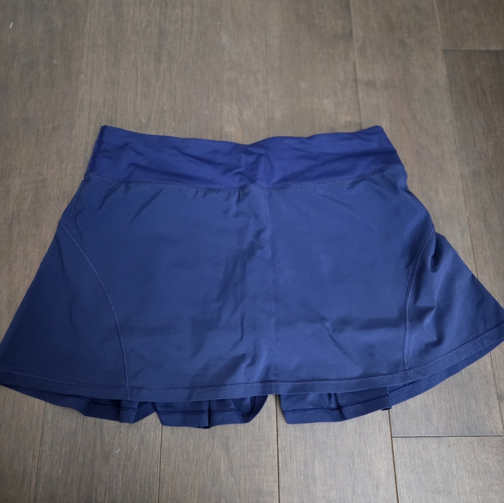 Lululemon Ciruit Breaker Sz.8
